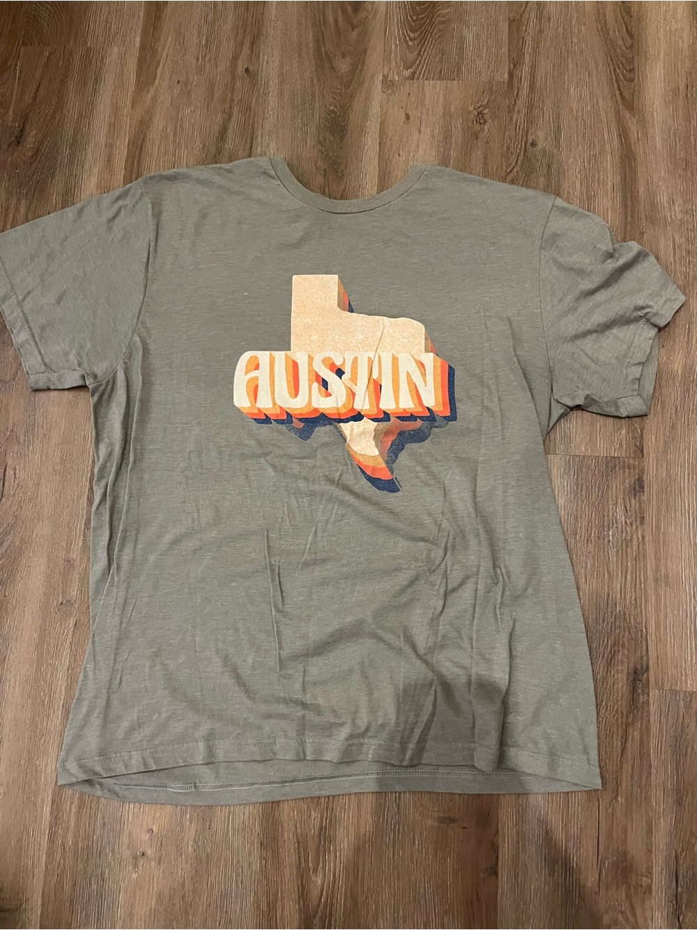 Austin Graphic Tee in Grey